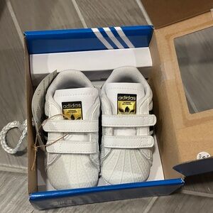 Adidas baby/toddler White and Black Sneakers